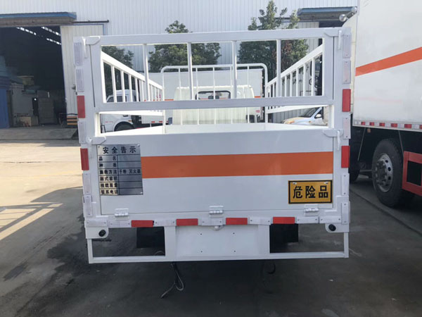 躍進3.5米柴油（藍(lán)牌）氣瓶車