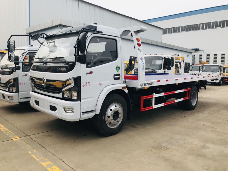 國(guó)六東風(fēng)凱普特一拖二清障車(chē)（黃牌）