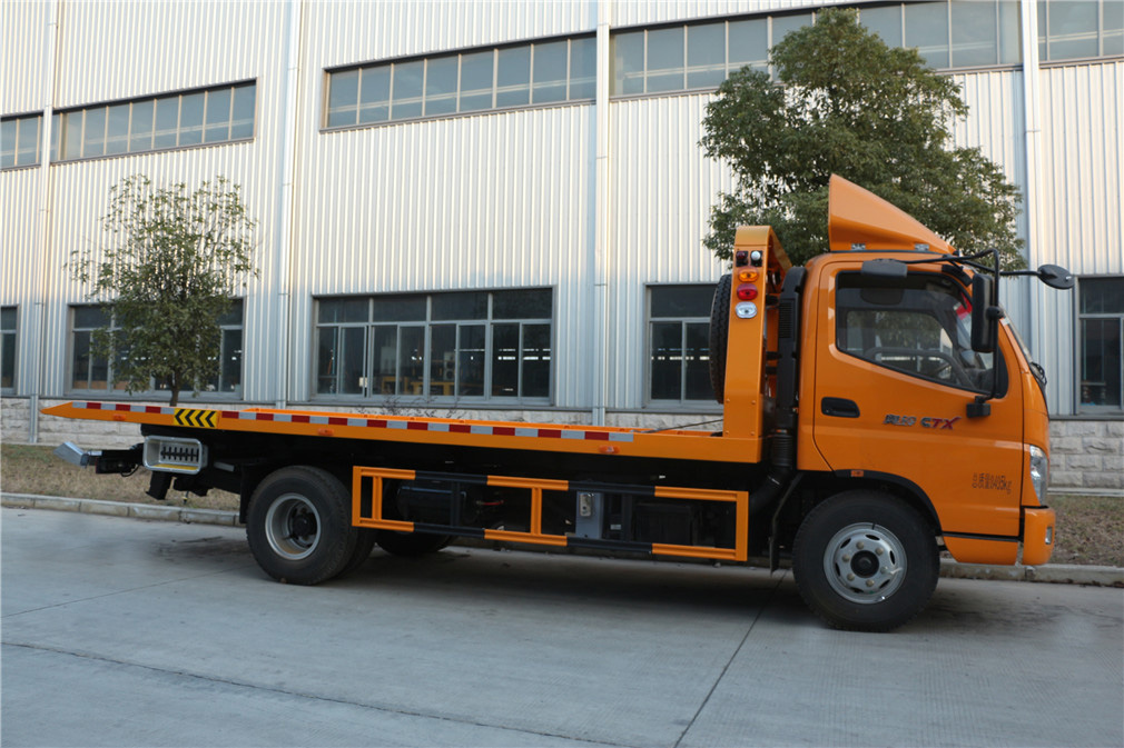 福田奧鈴一拖二藍(lán)牌清障車