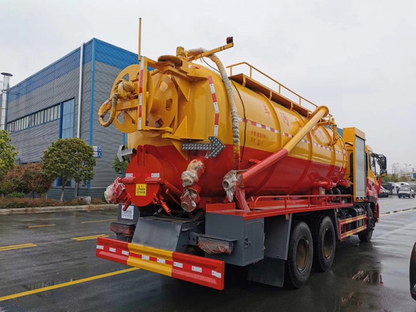 東風(fēng)天龍21方 清洗吸污車(chē)