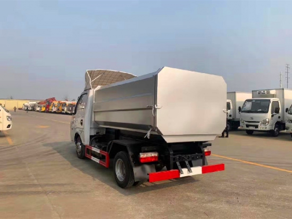 程力威牌CLW5030ZZZD6型自裝卸式垃圾車