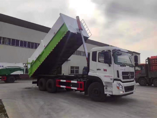 東風(fēng)天龍壓縮式對接垃圾車