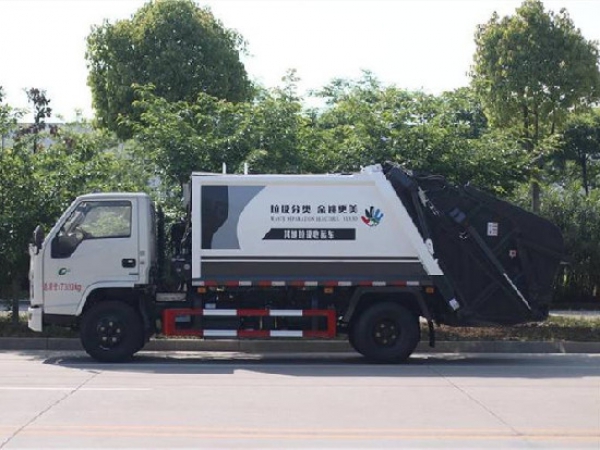 國(guó)六江鈴順達(dá)藍(lán)牌4方壓縮式垃圾車