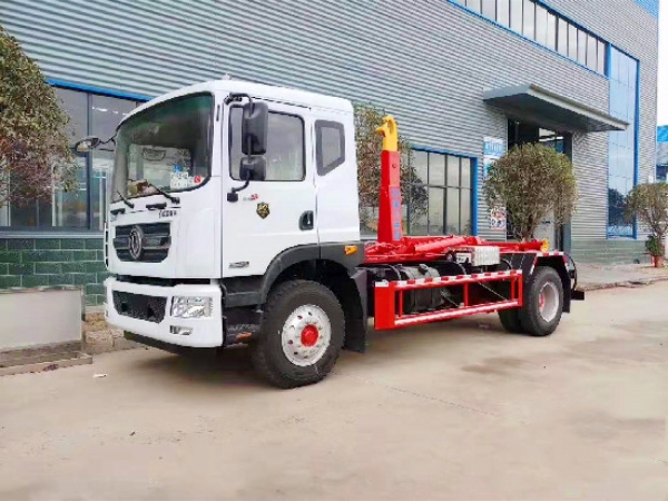 東風(fēng)多利卡D9國(guó)六車廂可卸（鉤臂）垃圾車