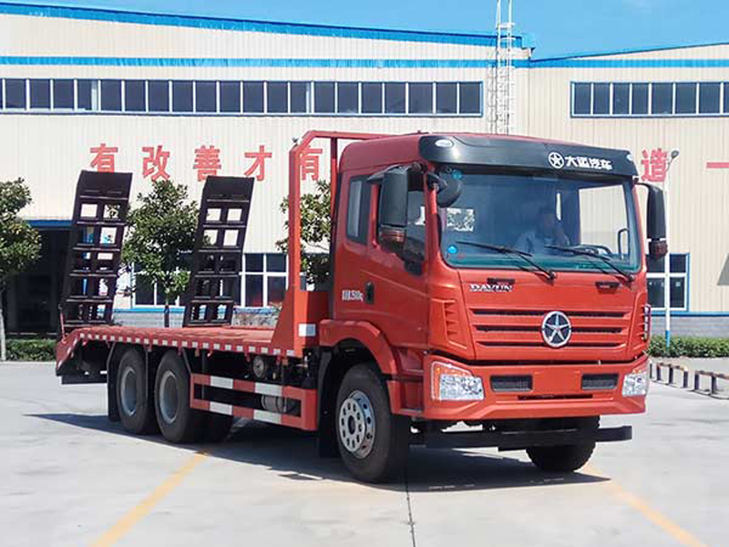 大運后八輪平板運輸車