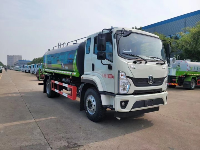 陜汽X9灑水車(chē)15噸30米噴霧